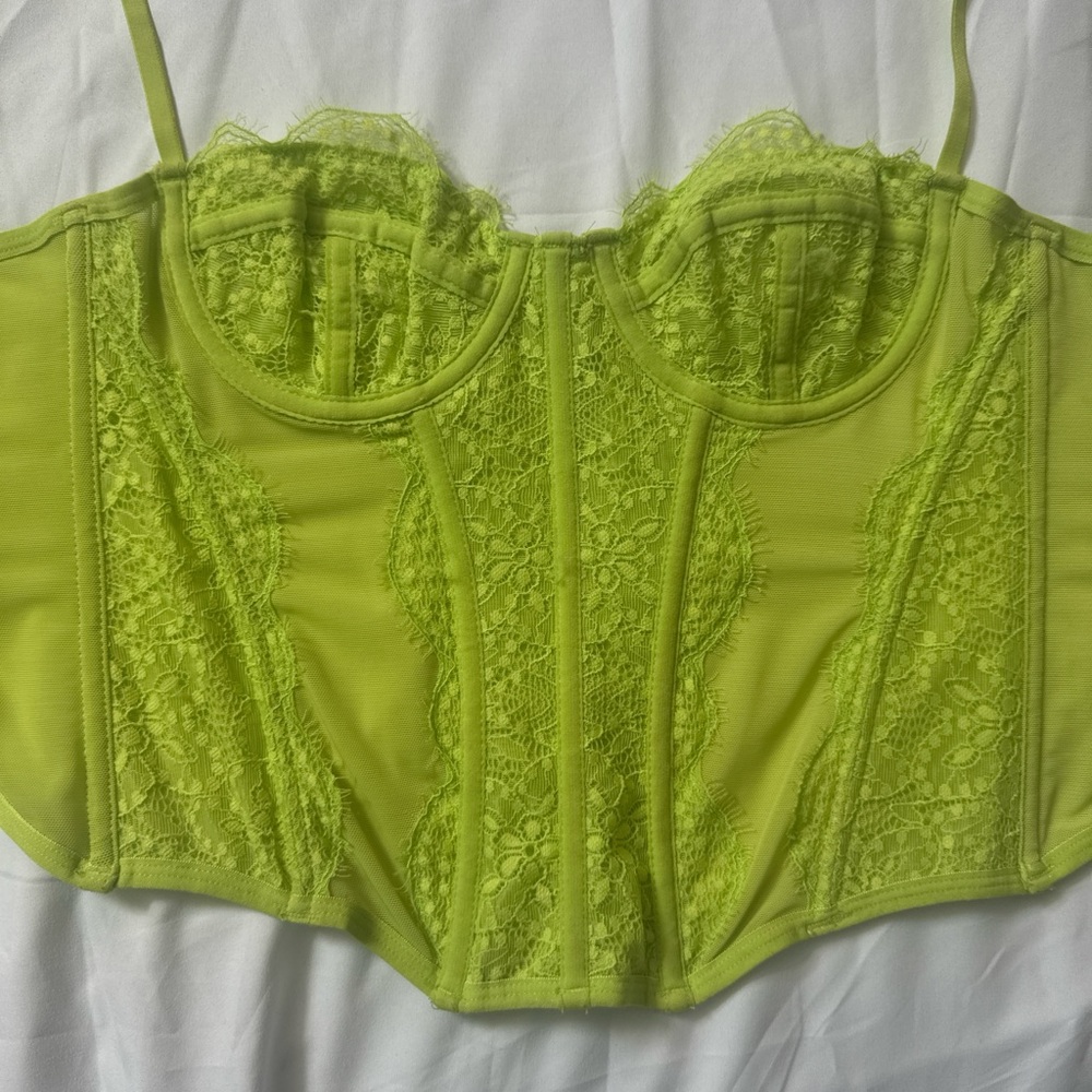 Out From Under Lime Green Lace Corset Top by Urban - Picture 6 of 9